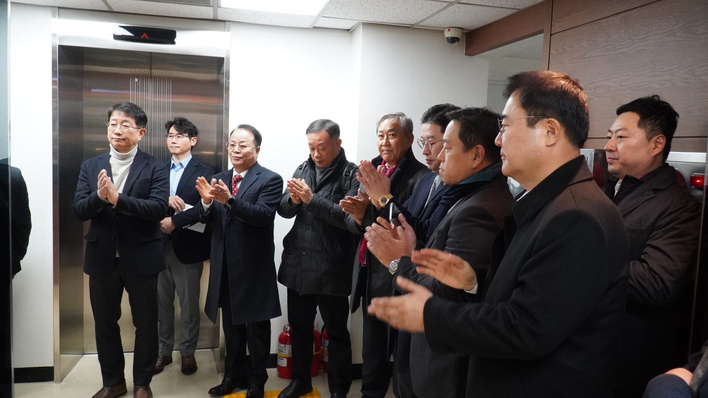 사진 2